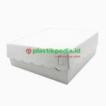 DC 18x18 Renda Putih 310gr Lbr