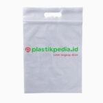 Klip Plong 30 Putih  Pak