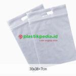 Klip Plong 30 Putih  Pak - Image 2