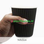 Cup Hot 12oz Corigated Hitam - Image 2